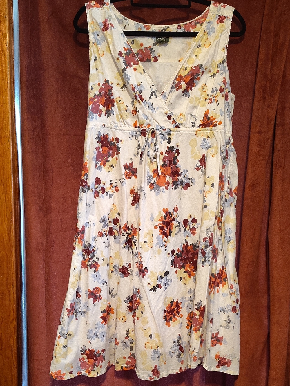 Eddie Bauer White Floral Tie-Waist Midi Dress with Red & Yellow Bouquet Print
